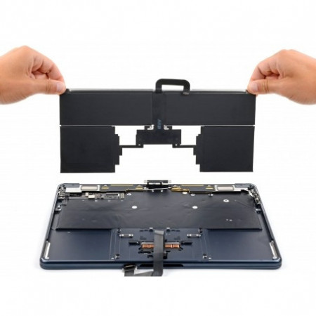 Remplacement batterie MacBook Air 13" A2669 M2